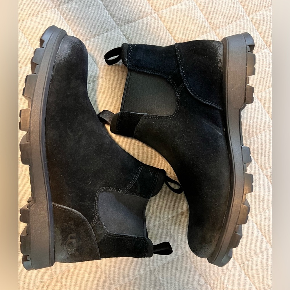 NWOT UGG Sz 40 M7 W9 Black Waterproof Suede Sherpa Hillmont Chelsea Ankle Boots - Picture 12 of 15